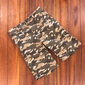 Boys OshKosh Camouflage Shorts Size 10